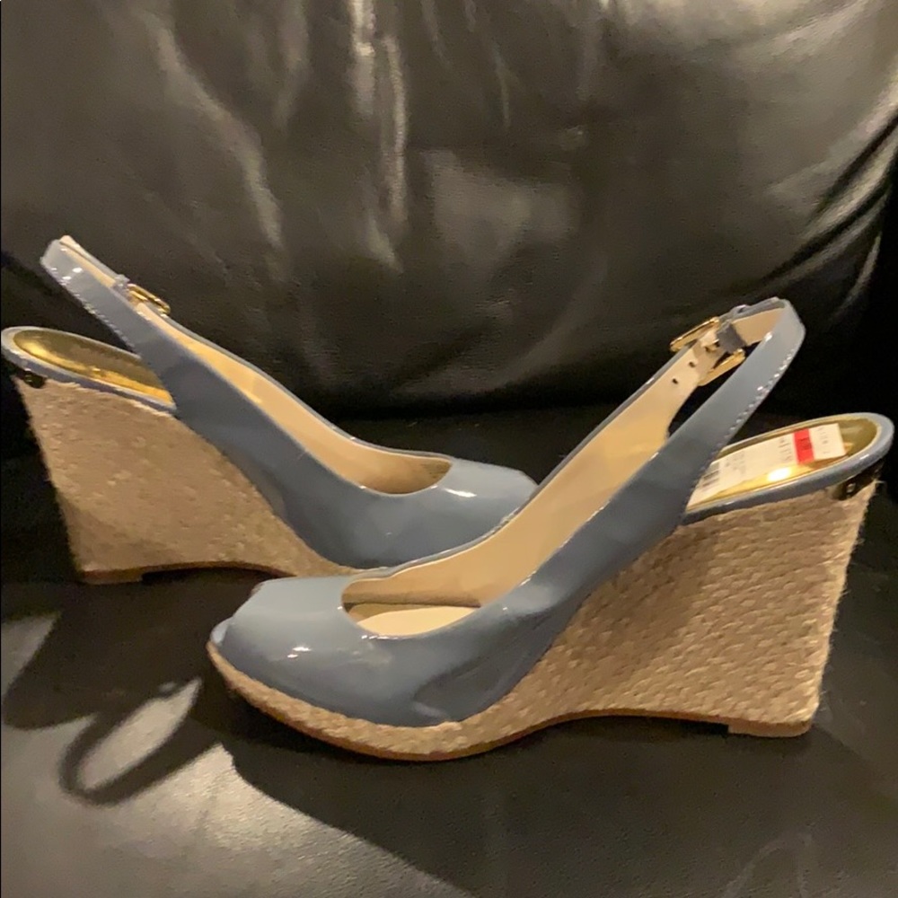 NWT periwinkle blue wedges